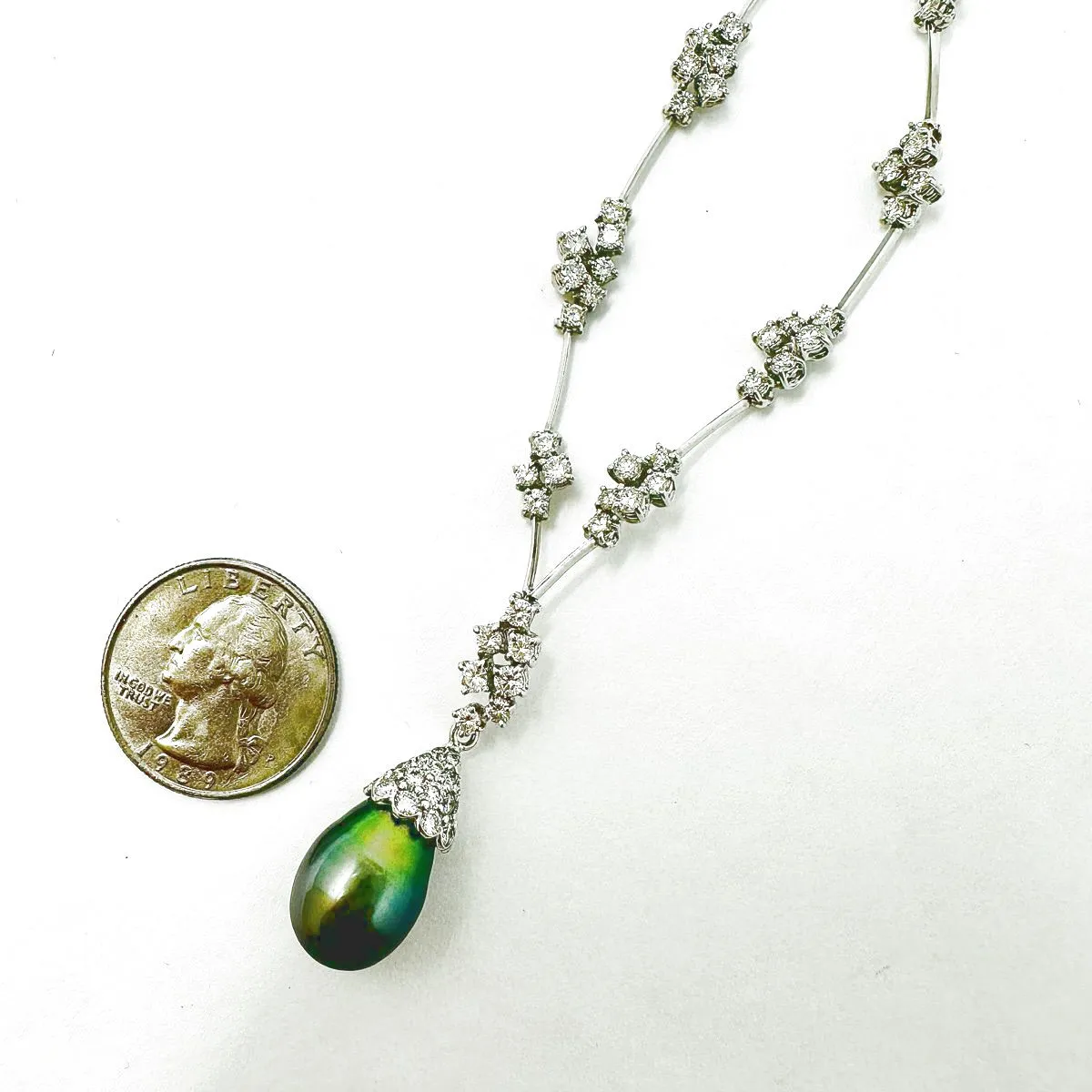 18K White  Gold Necklace with Detachable Black Tahitian Pearl and 71 Diamonds