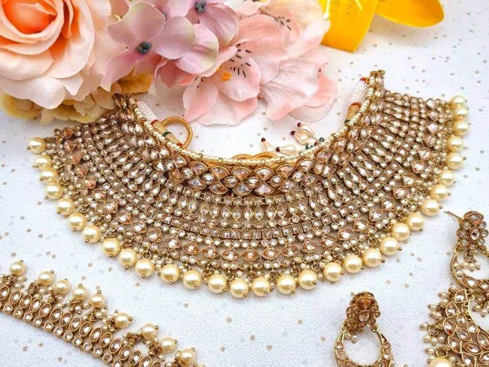 Adhira - bridal jewellery set