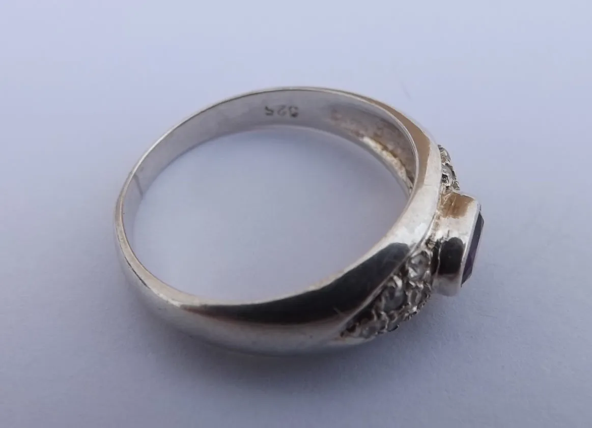 Amethyst & Sterling Silver Ring (size 8)