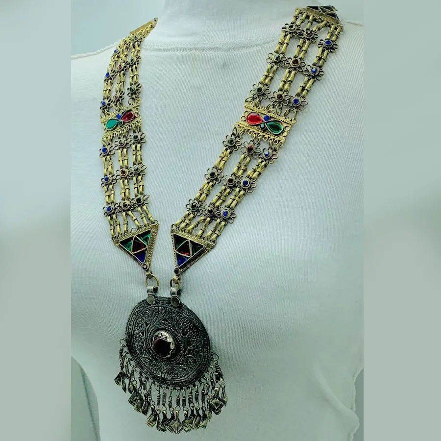 Antique Big Pendant Necklace With Tassels