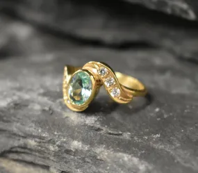 Aquamarine Gold Ring - Oval Aquamarine Ring - Vintage Aqua Ring