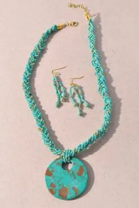 Beaded necklace