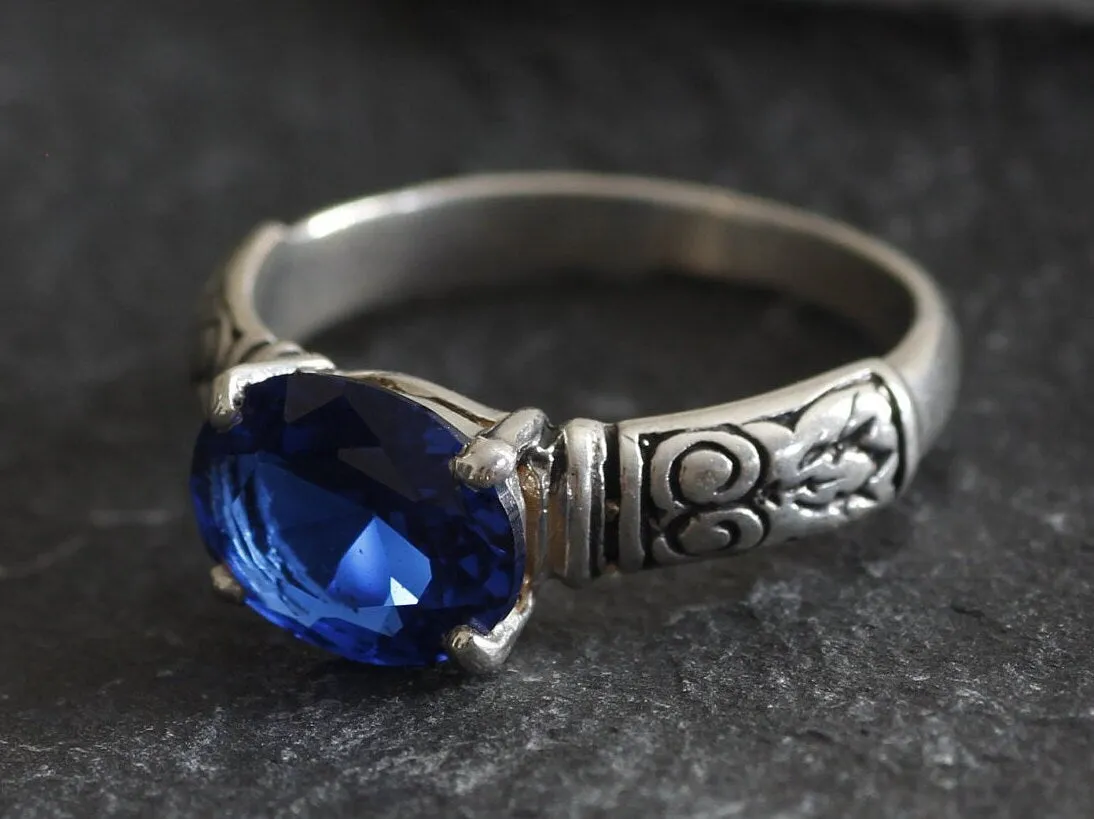 Boho Sapphire Ring - Blue Solitaire Ring - Statement Sapphire Ring