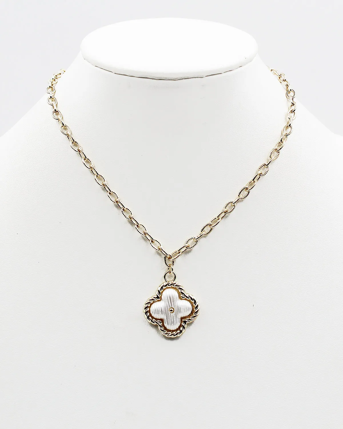 Braided Edge Flower Pendant Necklace