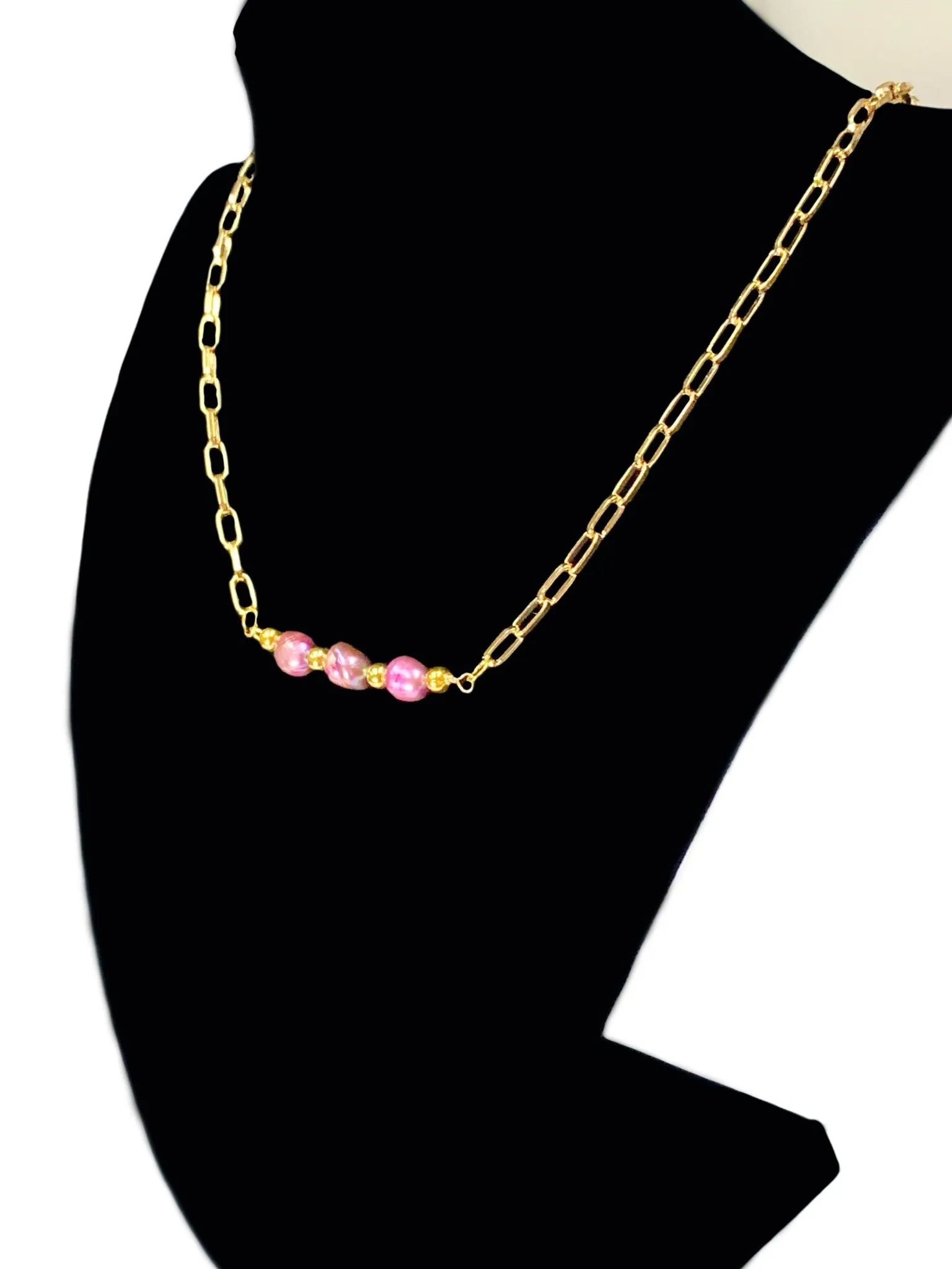 Cattlaya Handmade Orchid (Dyed) Cultured Pearl and Gold Plated Paperclip Chain 18Necklace
