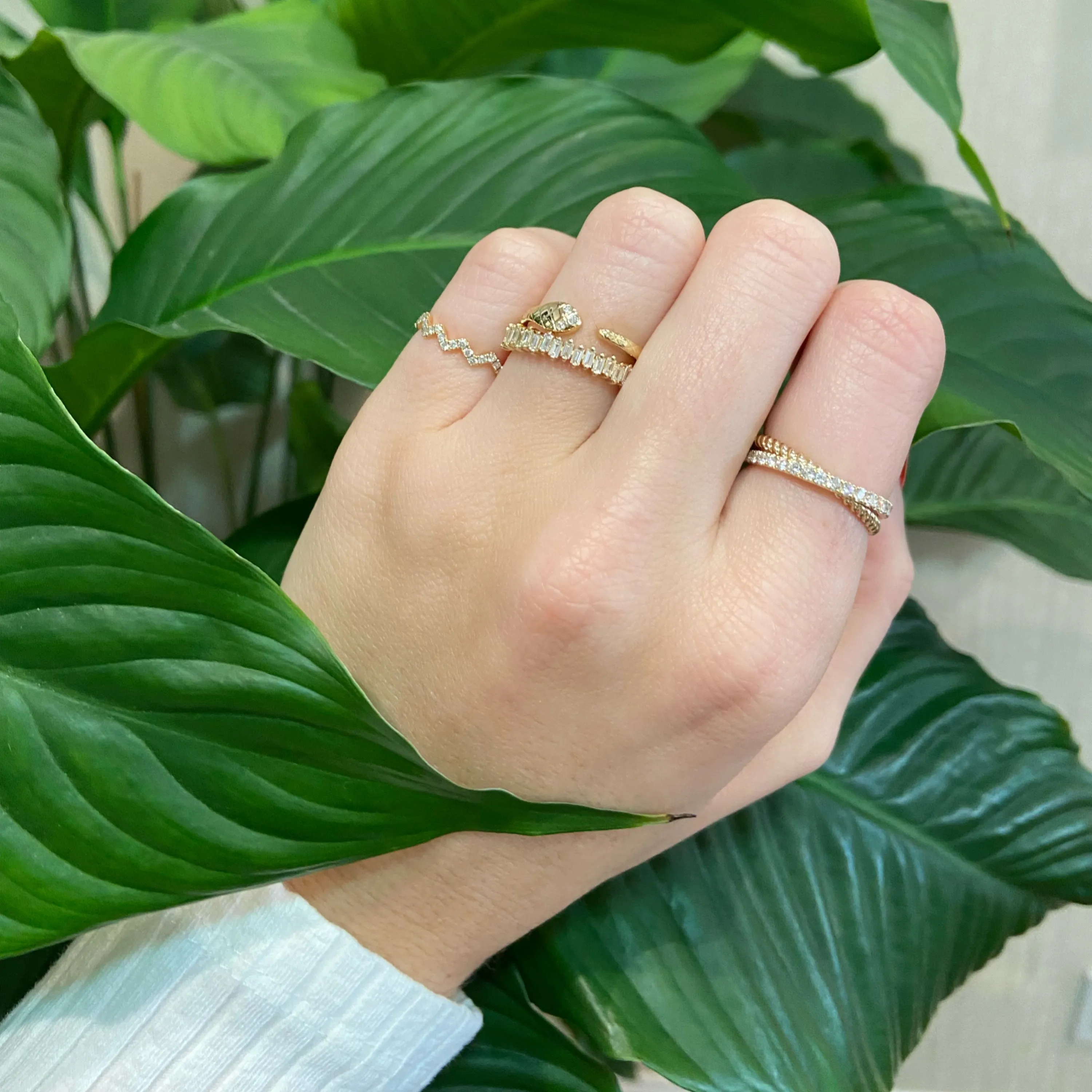 Diamond & Twisted Gold Crossover Ring