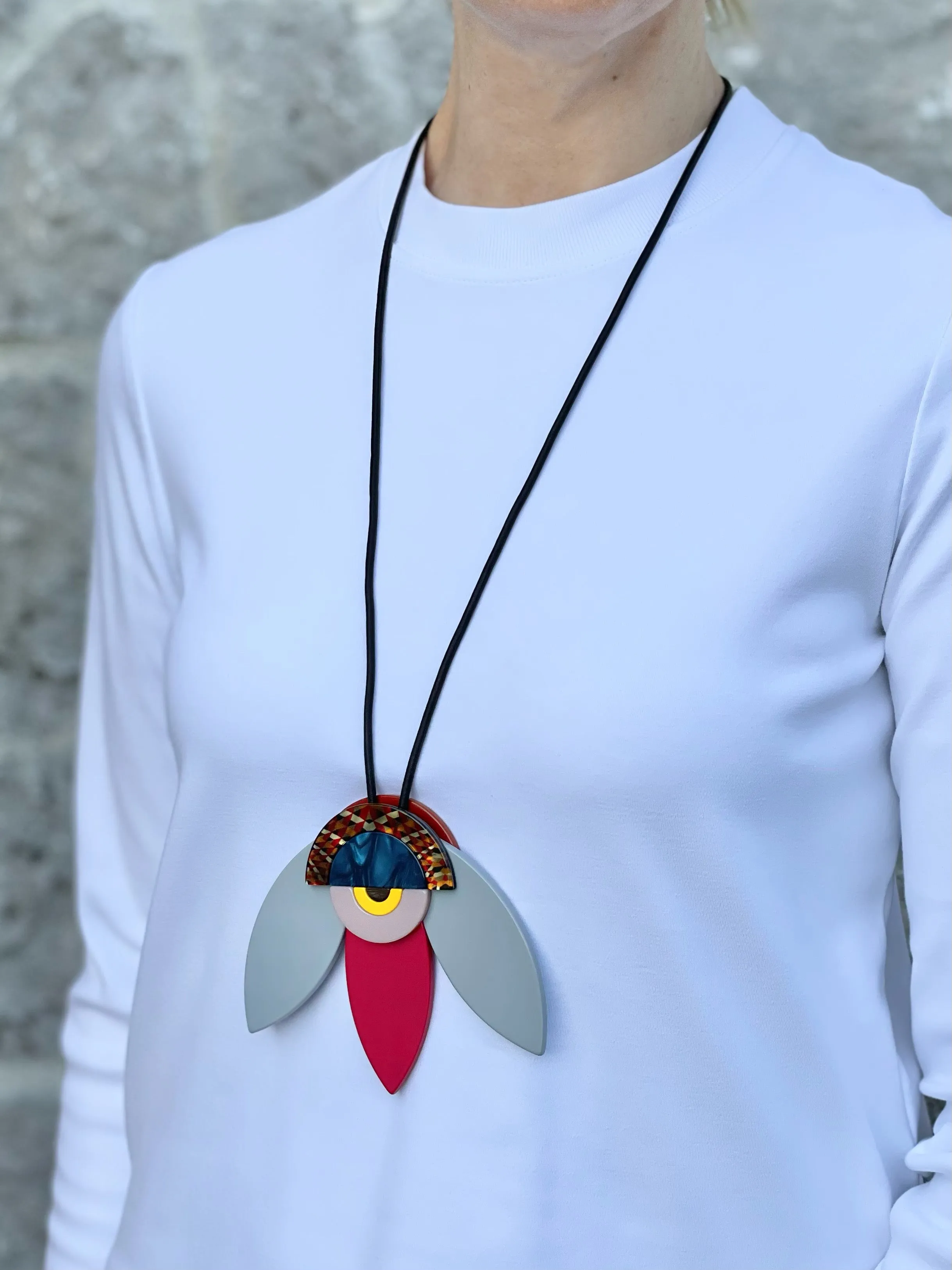 Double-face Necklace Fiori Medium - grey and red