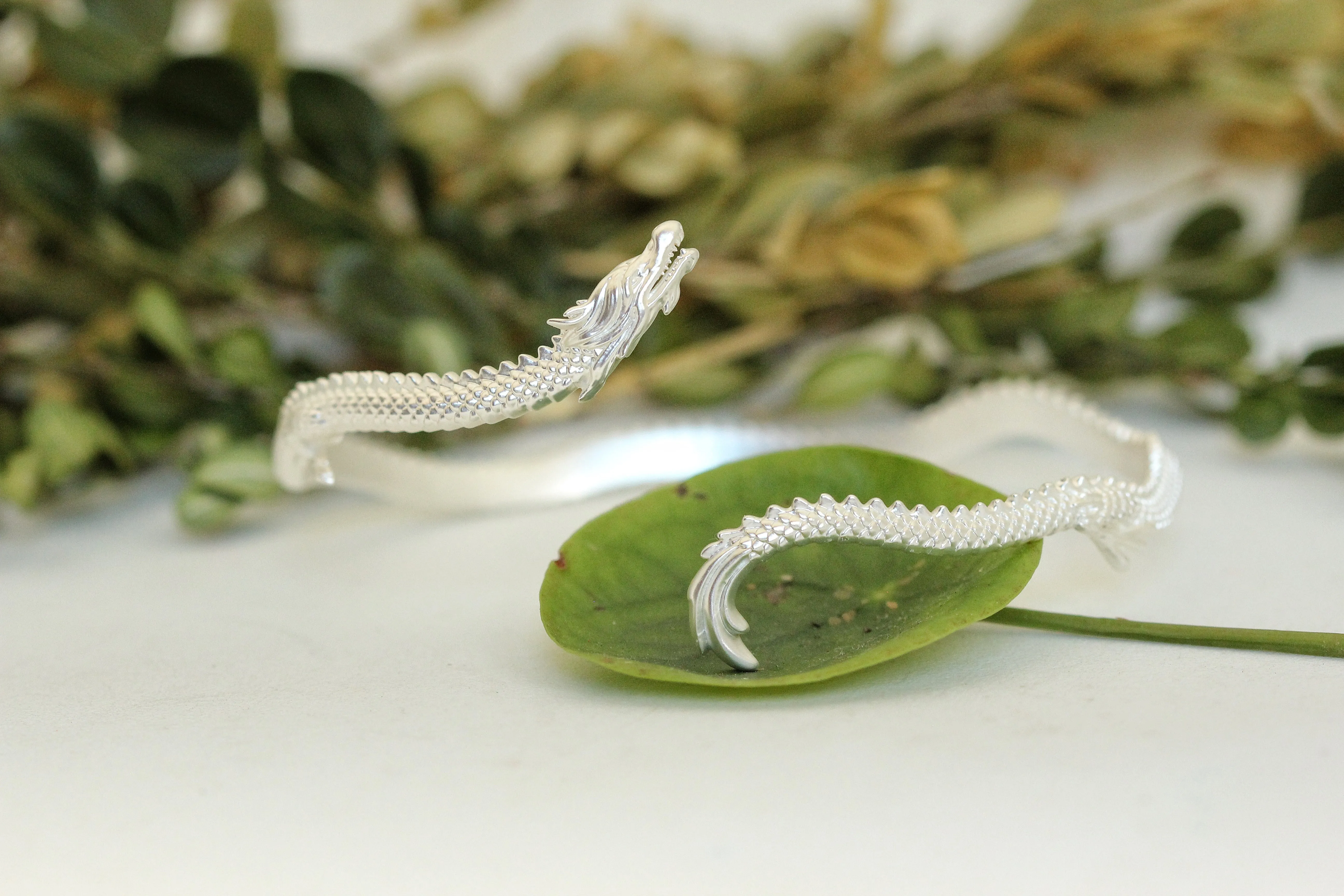 Dragon Arm Band