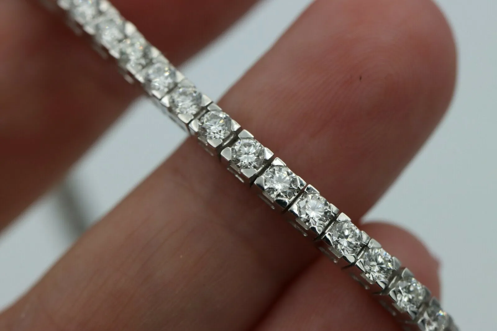 Genuine 18k White Gold 4CT G-H/S1 Natural Round Diamond 18cm Women's Tennis Bracelet