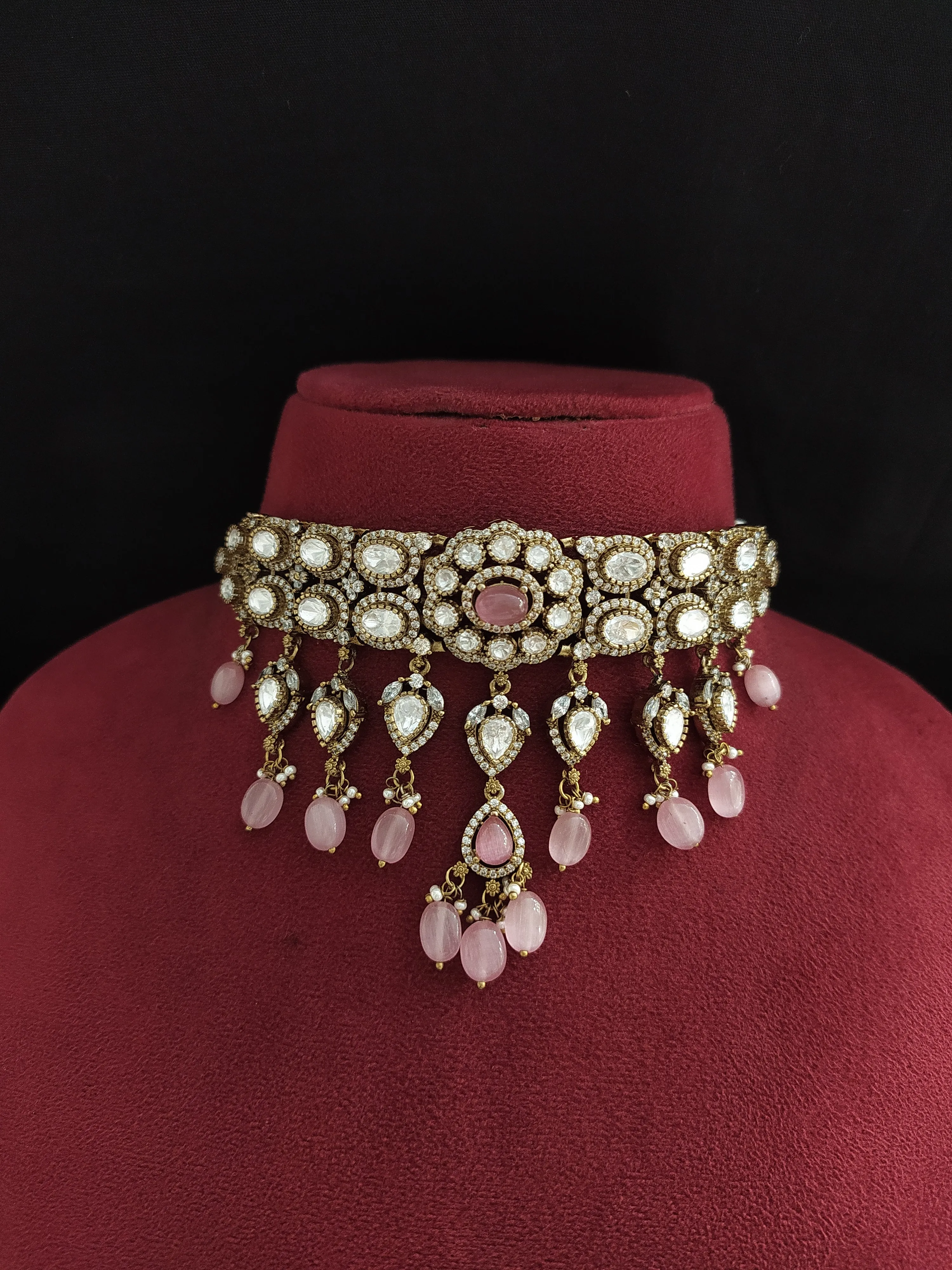 Glamourous Design Victorian Diamond & Beads Choker Sets