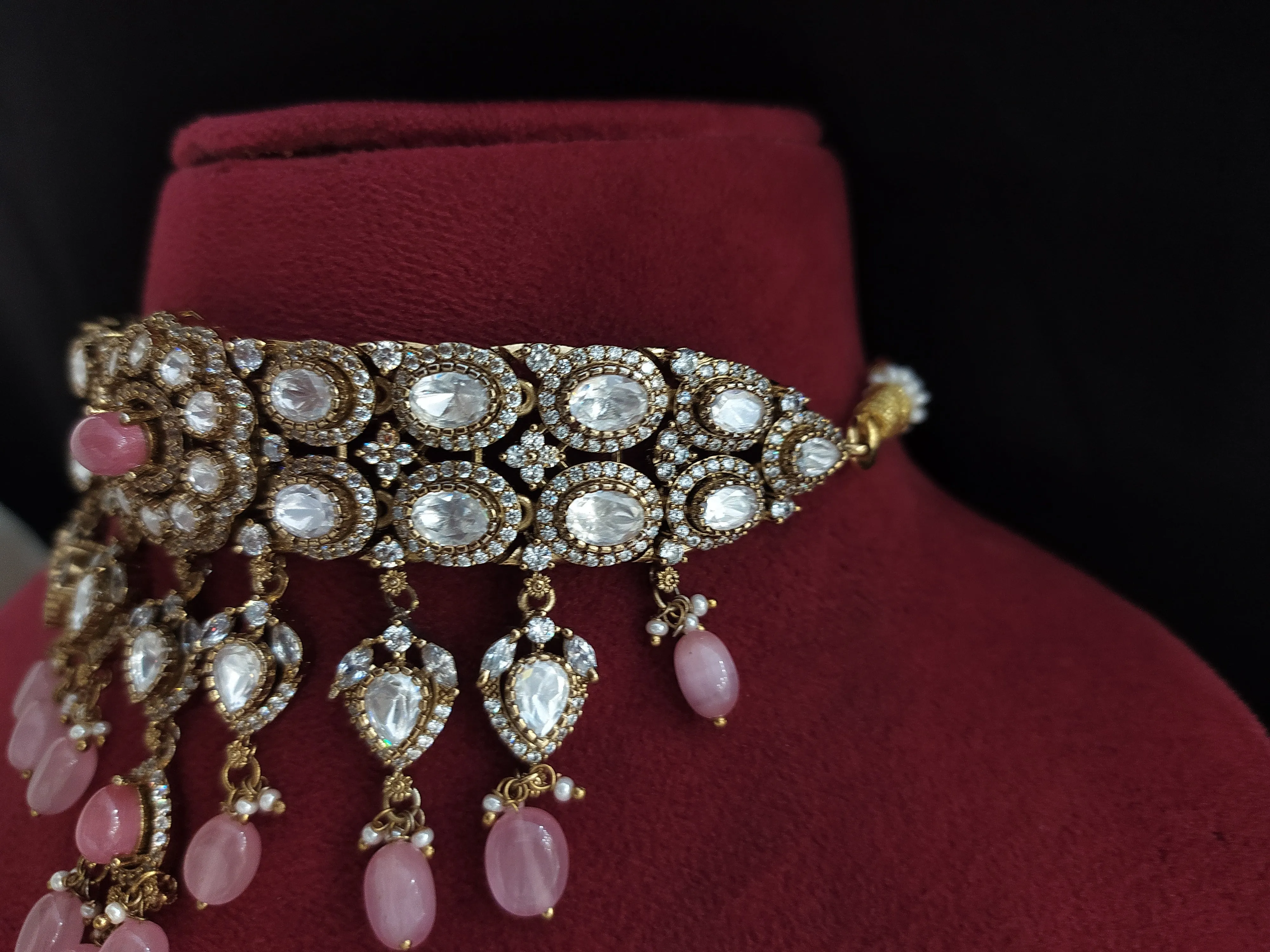 Glamourous Design Victorian Diamond & Beads Choker Sets