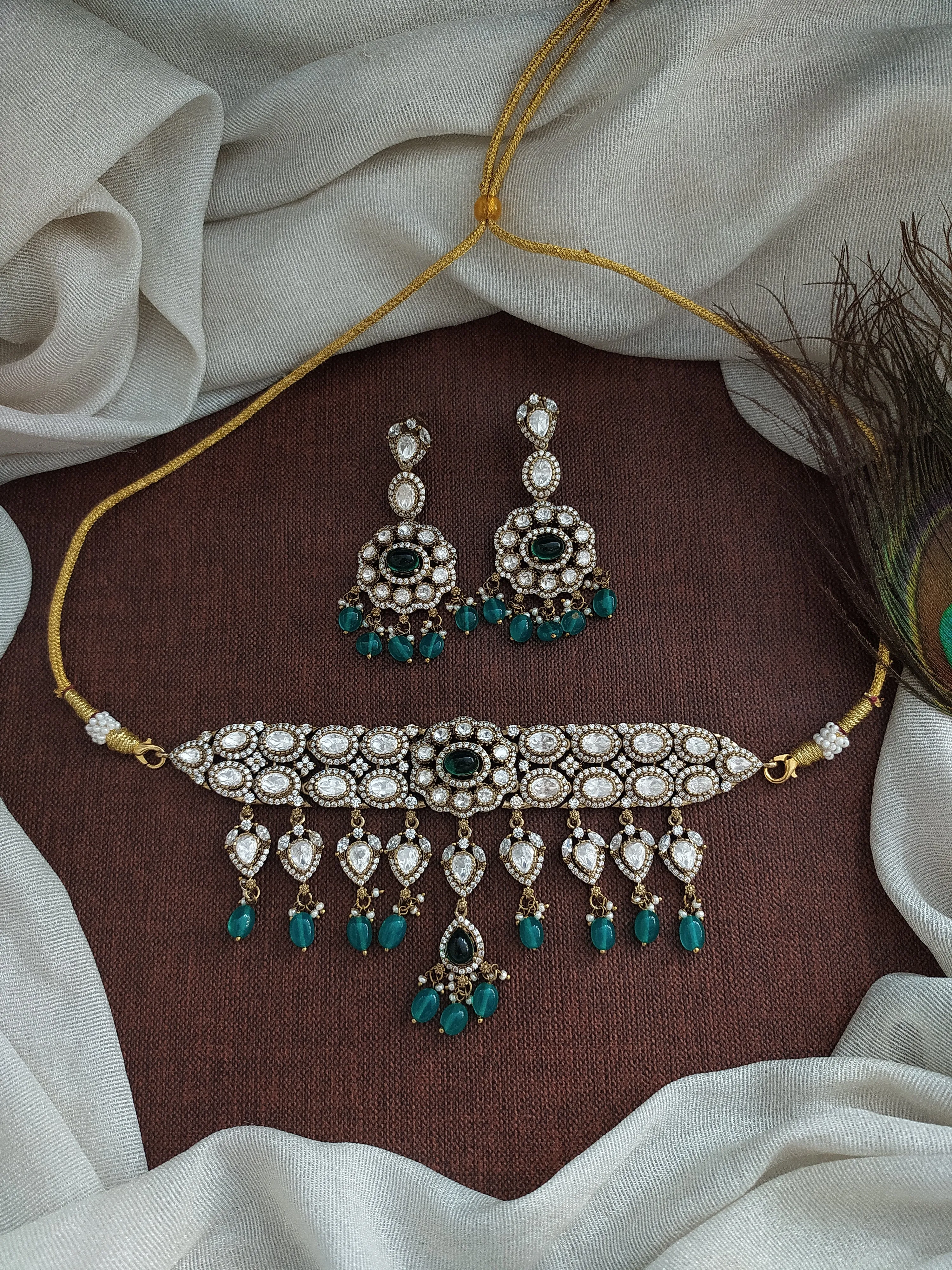 Glamourous Design Victorian Diamond & Beads Choker Sets