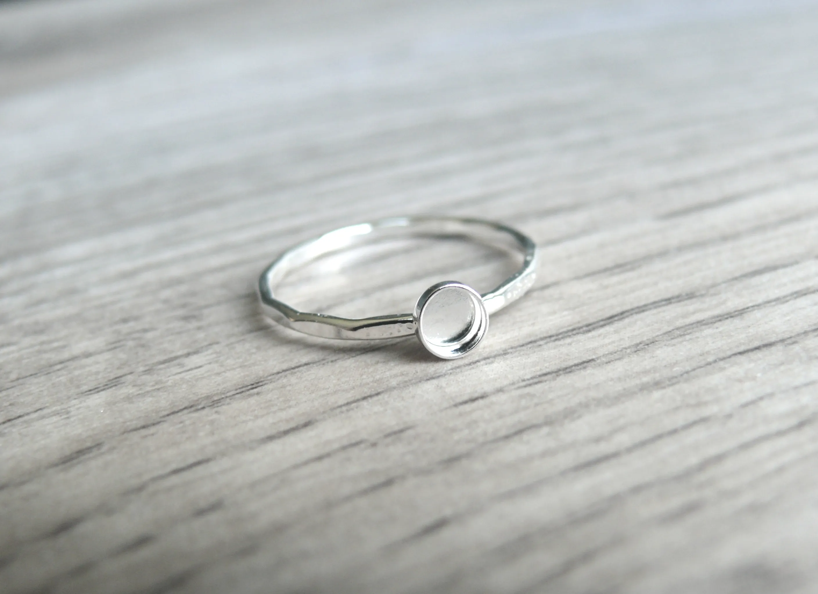 Hammered Ring Blank Round Setting 6mm, 7mm, 8mm, 10mm