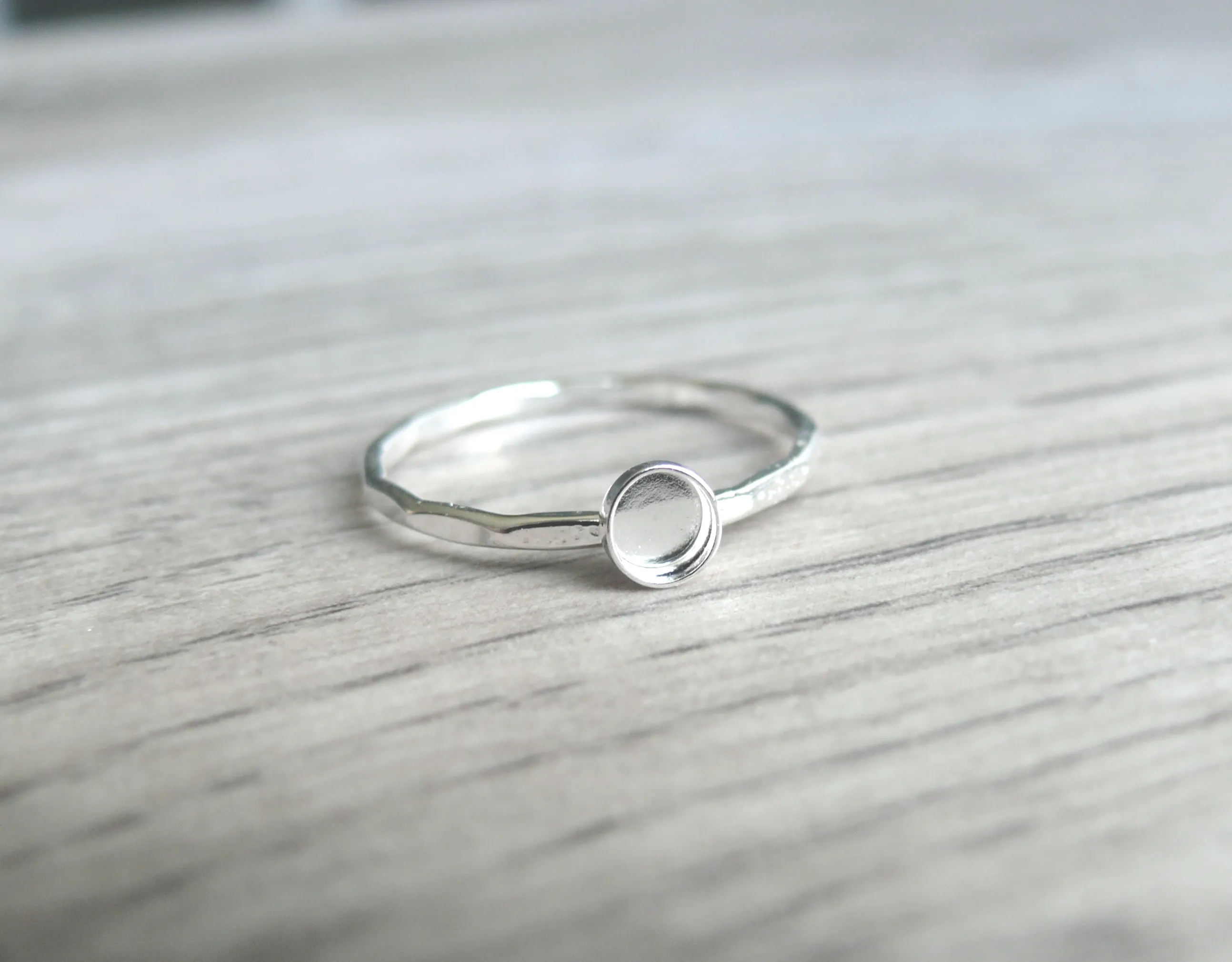 Hammered Ring Blank Round Setting 6mm, 7mm, 8mm, 10mm