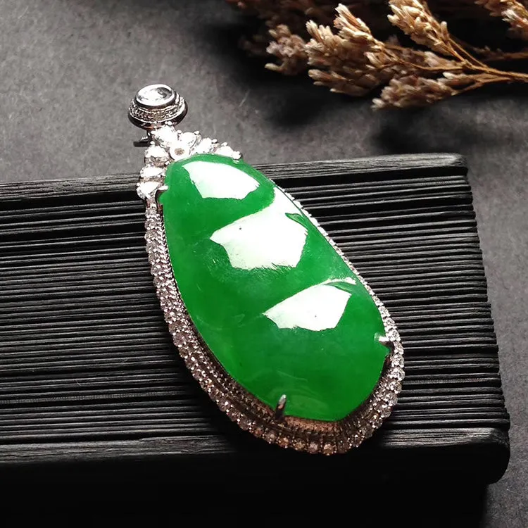 Natural Jade Pendant Jadeite Gold Pendant PT325