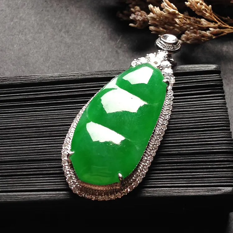 Natural Jade Pendant Jadeite Gold Pendant PT325
