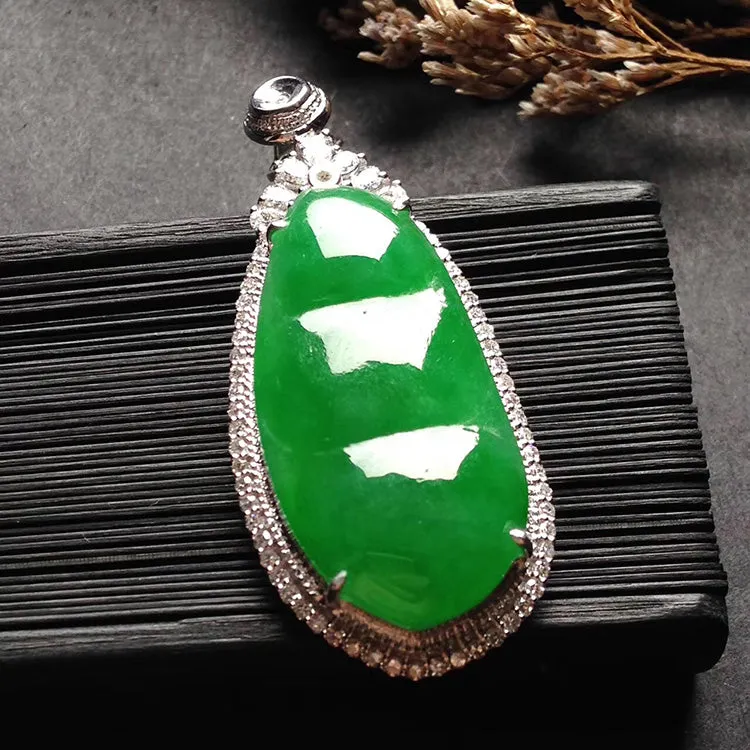 Natural Jade Pendant Jadeite Gold Pendant PT325