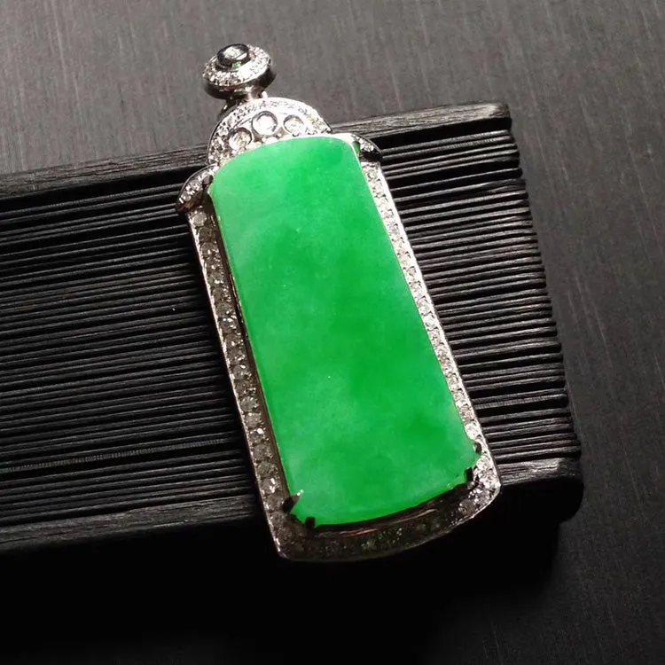 Natural Jade Pendant Jadeite Gold Pendant PT403