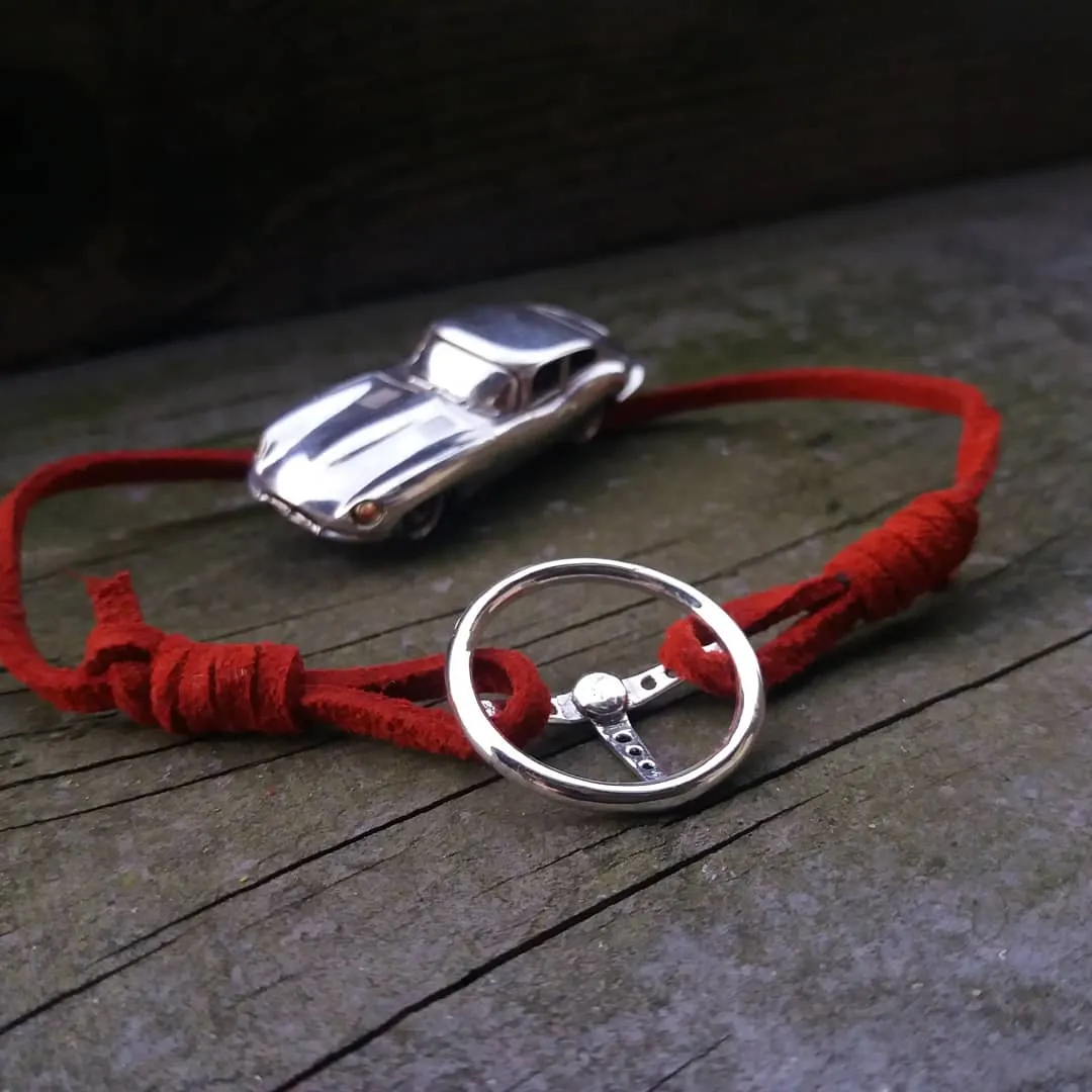 Steering wheel bracelet