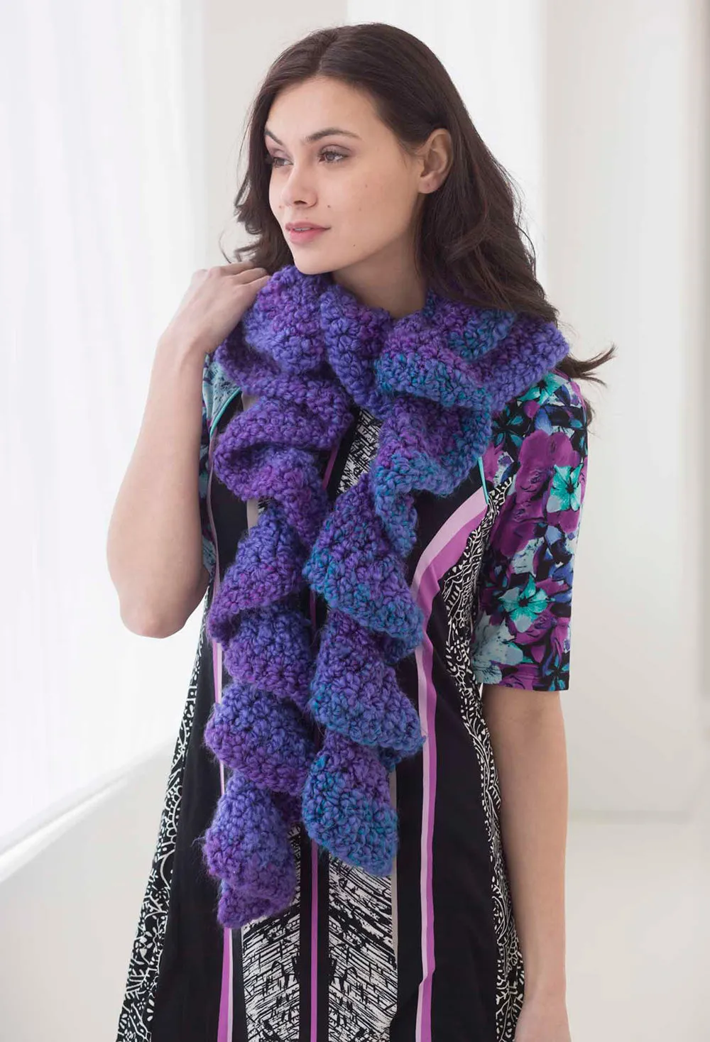 Super Quick Ruffled Scarf Pattern (Crochet) - Version 2