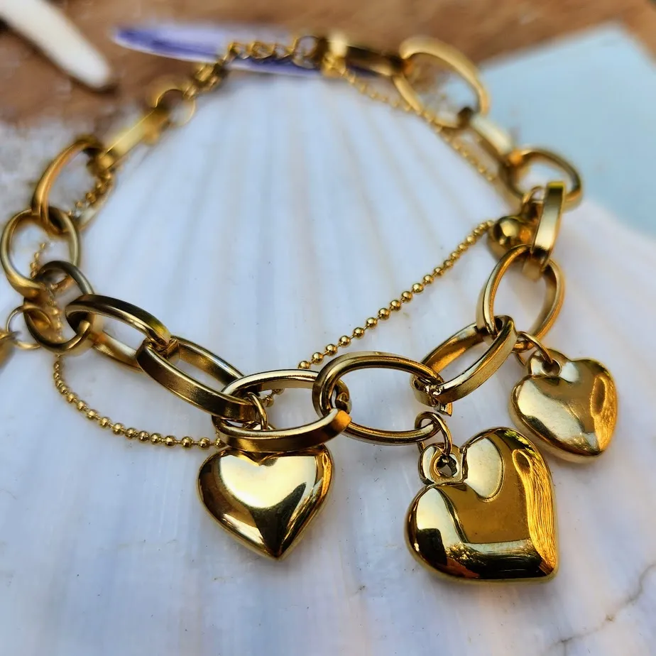 THREE HEARTS OF LOVE - 18 CT GOLD WATERPROOF CHAIN BRACELET