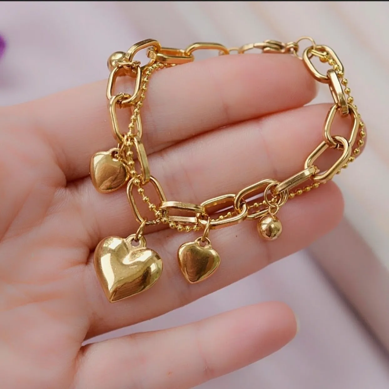 THREE HEARTS OF LOVE - 18 CT GOLD WATERPROOF CHAIN BRACELET