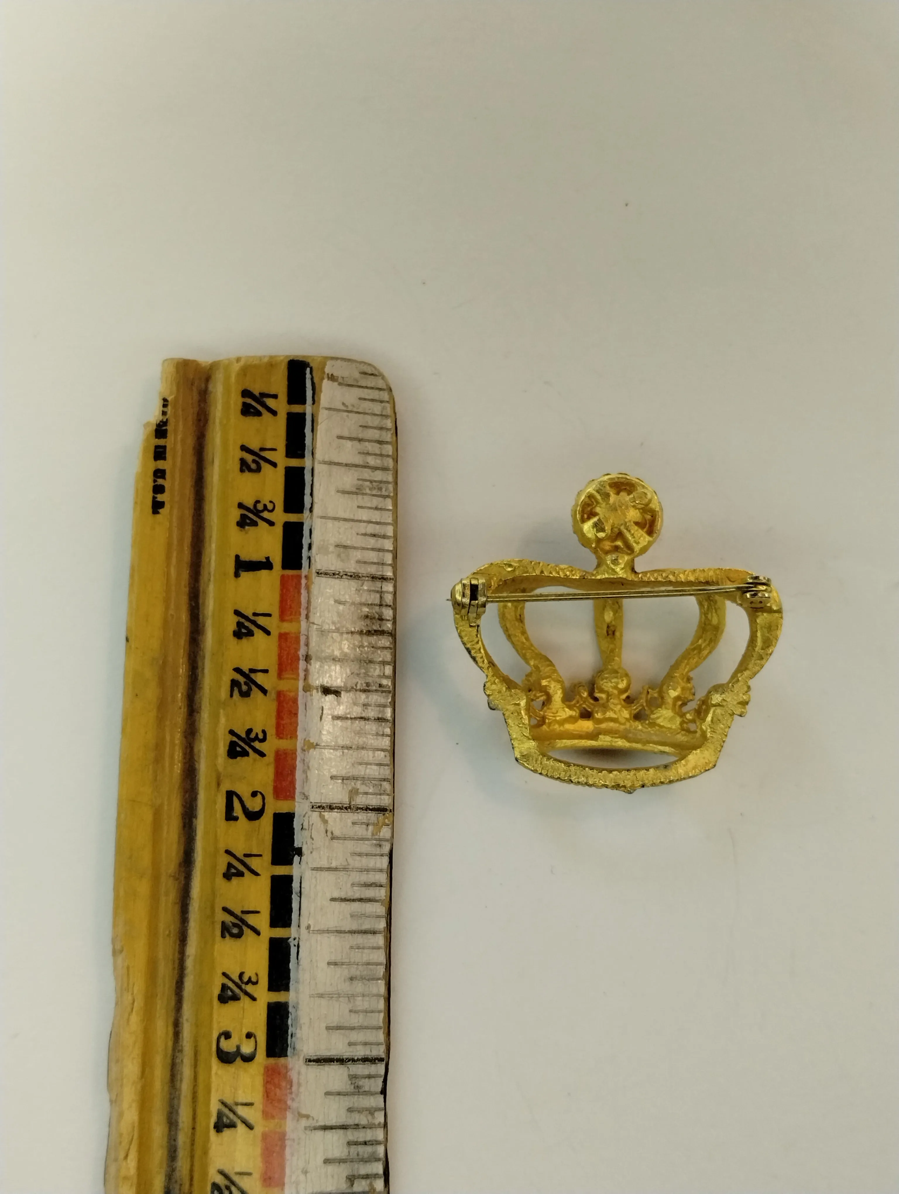 Vintage Brushed Gold Tone AB Aurora Borealis Crown Brooch Pin